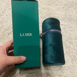 La Mer Teal Velvet Cylinder with Box